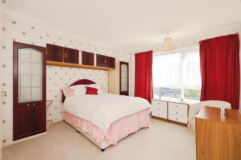 BEDROOM NO.1