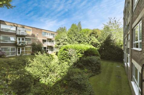 COMMUNAL GARDENS