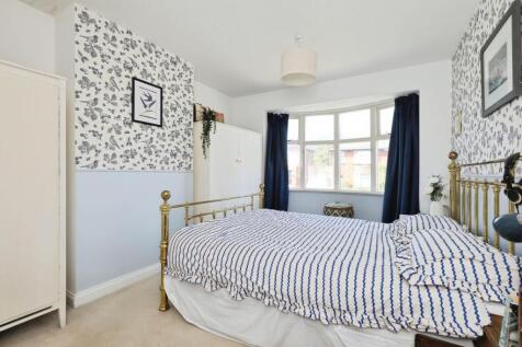 BEDROOM NO.1