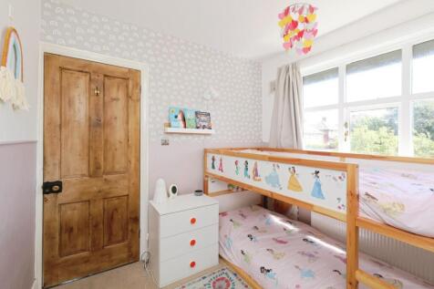 BEDROOM NO.2
