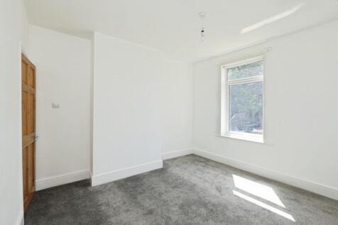 BEDROOM NO.1