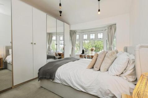 BEDROOM NO.1