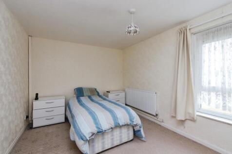 BEDROOM NO.1