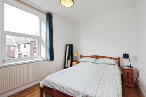 BEDROOM NO.1