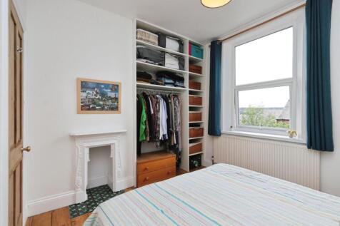 BEDROOM NO.1