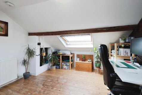 OCCASIONAL ROOM