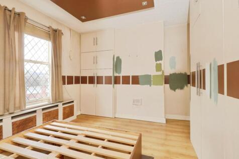 BEDROOM NO.1