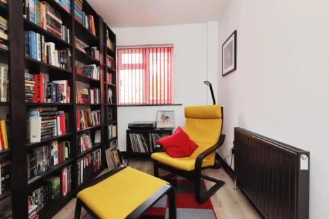 BEDROOM NO.2