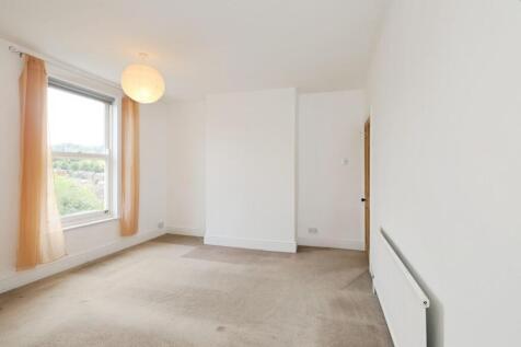 BEDROOM NO.1