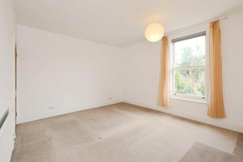 BEDROOM NO.1