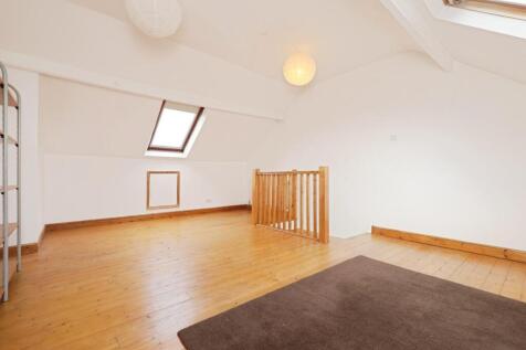 BEDROOM NO.3