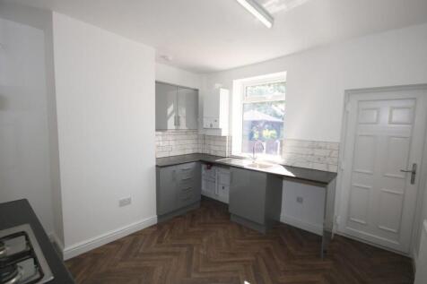thumbnail_135_Claypit_LnKitchen1.jpg
