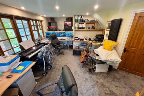 Property Image 16