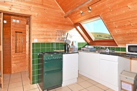 Flat Kitchen