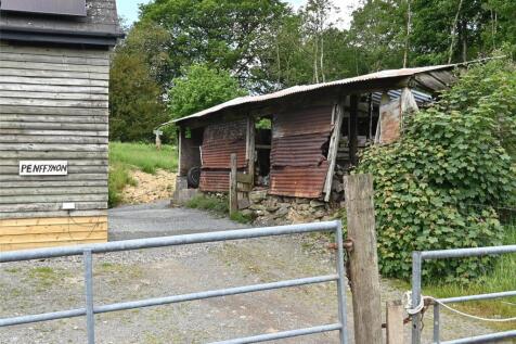 Old Barn From Road