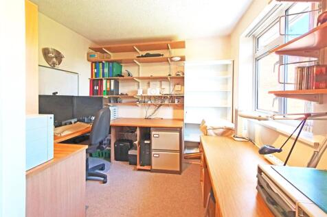 Bedroom 3 / Study