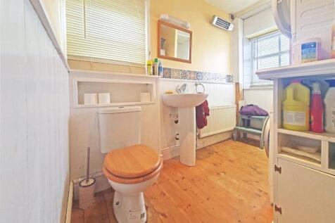 LGF Shower Room