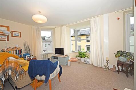 Flat 1 (First Floor)