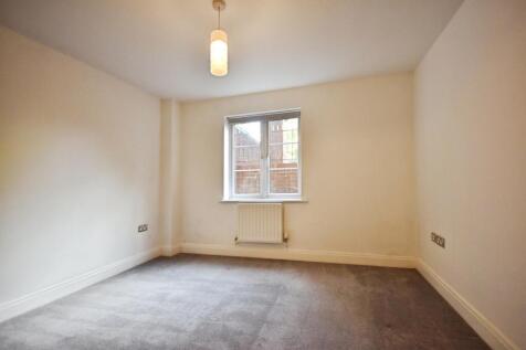 pbox-bedroom-344120.JPG