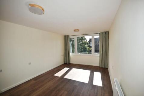 pbox-bedroom-340263.JPG