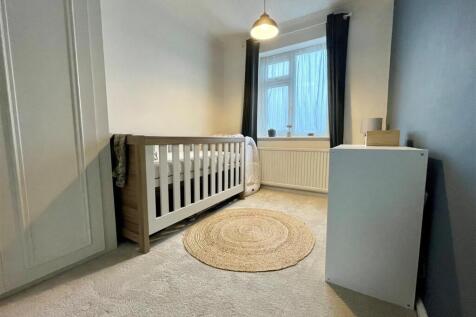 kids bed.jpg