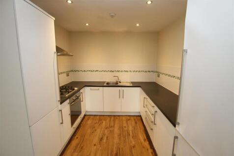 KITCHEN.JPG