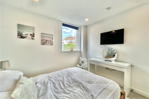 Screenshot 2025-09-30 at 12.26.00.png