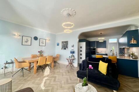 WhatsApp Image 2025-10-21 at 1.38.52 PM (1).jpeg