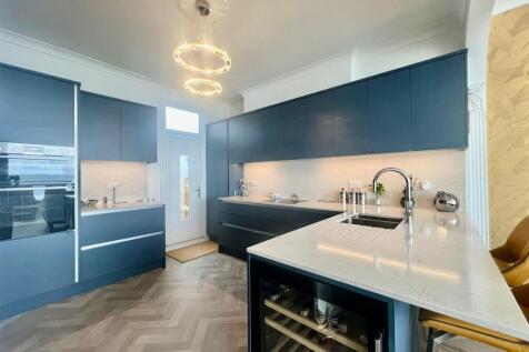 WhatsApp Image 2025-10-21 at 1.38.54 PM.jpeg