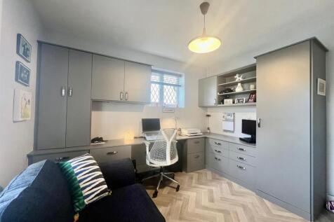 WhatsApp Image 2025-10-21 at 1.38.54 PM (2).jpeg