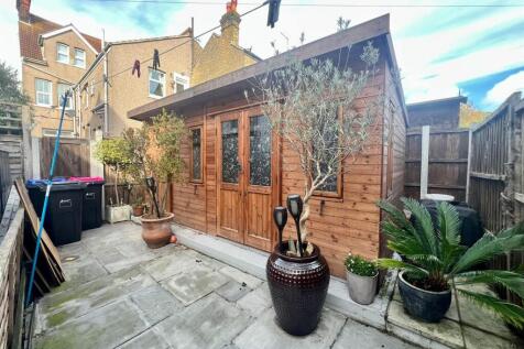 WhatsApp Image 2025-10-21 at 1.38.54 PM (7).jpeg