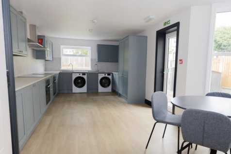 Screenshot 2025-11-11 at 19.04.10.png