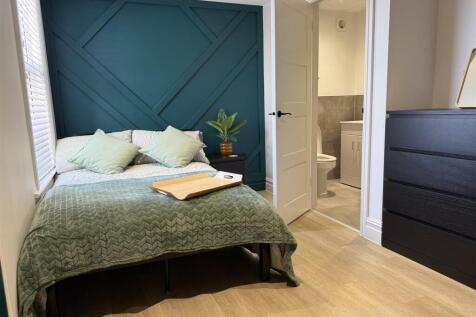 Photo 20-11-2025, 12 49 38.jpg