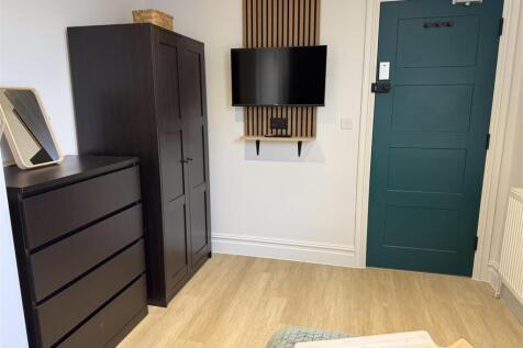 Photo 20-11-2025, 12 51 23 (1).jpg