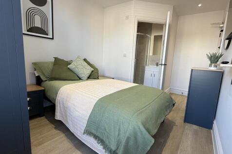 Photo 20-11-2025, 13 08 04.jpg