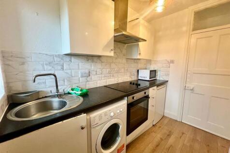 WhatsApp Image 2025-11-22 at 3.03.07 PM (4).jpeg