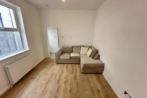 PHOTO-2025-10-02-16-09-01 4.jpg