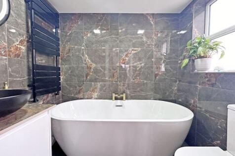 Downstairs Bathroom