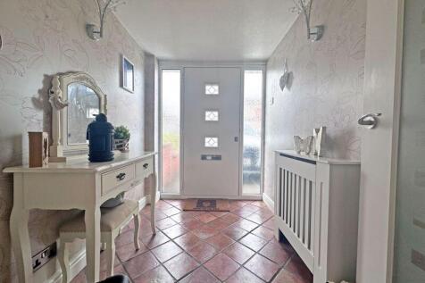 Entrance Porch