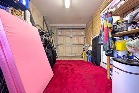 Garage/Utility