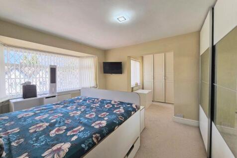 Master Bedroom to Dressing Area