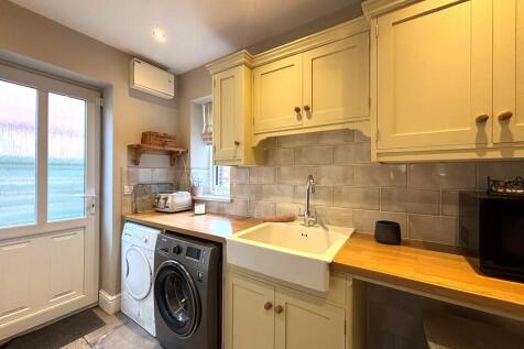 processed-39CB204...