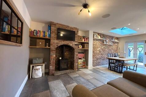 processed-FEC641D...