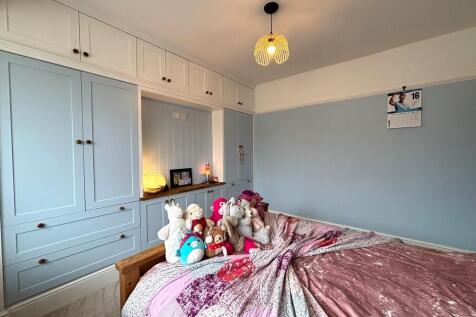 processed-D3018BA...