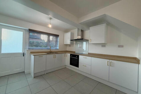 processed-F5E4E66...