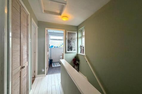 processed-5E0B4A6...