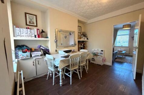 processed-4F584BC...