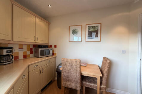 processed-765FFF1...