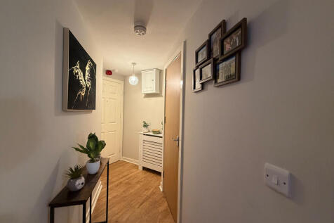 processed-87DB945...