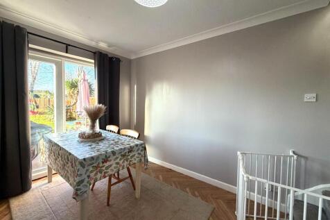 processed-C20F224...